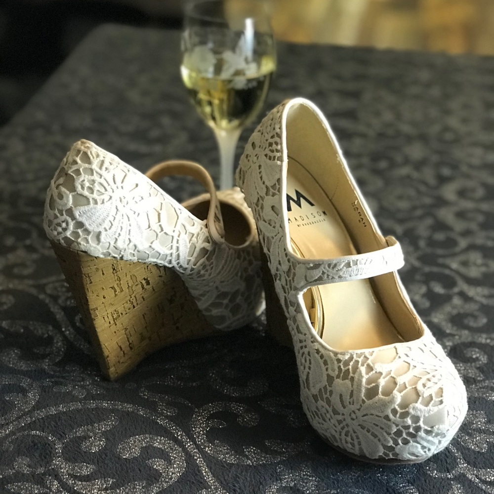 Wedge heels.❤️❤️❤️❤️